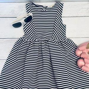 Copper Key Girls Black and White Stripe Dress Size Small